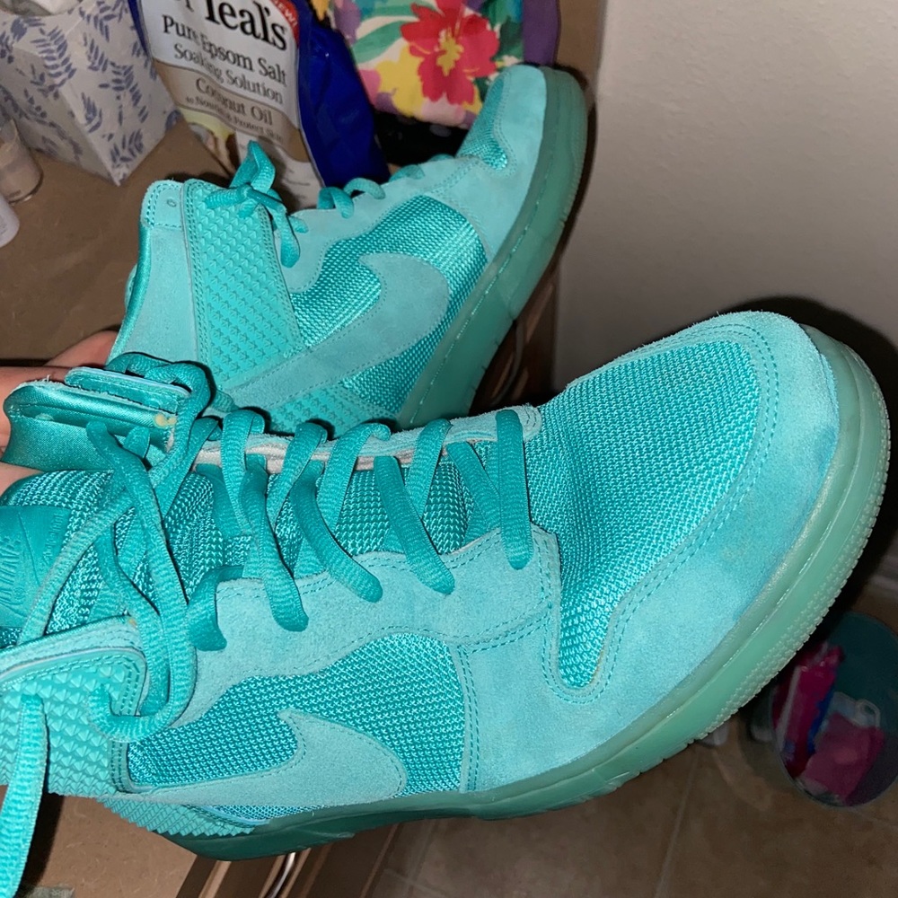 Nike Dunk Mint GLOW